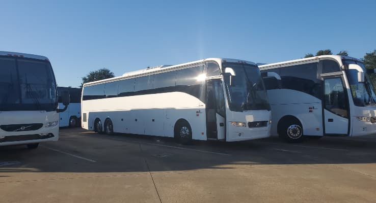 Messenger Bus Rentals buses